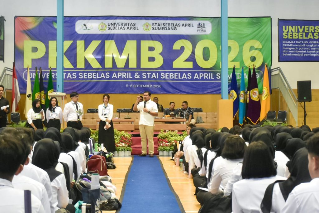 Bupati Sumedang Motivasi 1.007 Mahasiswa Baru UNSAP dan STAI: Growth Mindset Jadi Kunci Hadapi Era AI